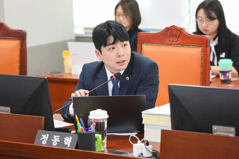 제387회 정례회 제5차 문화체육관광위원회 행정사무감사_3