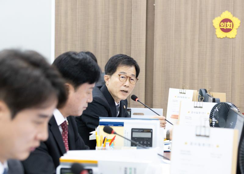 제387회 정례회 제5차 교육행정위원회 행정사무감사_3