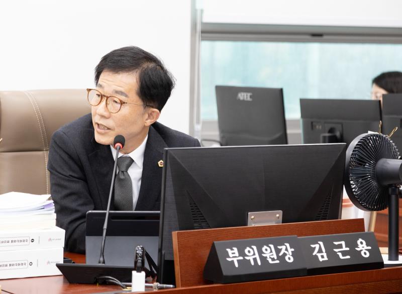 제387회 정례회 제5차 교육행정위원회 행정사무감사_5