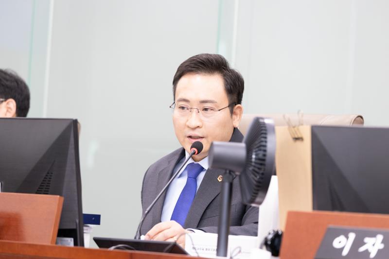 제387회 정례회 제5차 교육행정위원회 행정사무감사_3