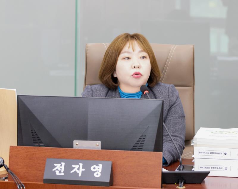 제387회 정례회 제5차 교육행정위원회 행정사무감사_4