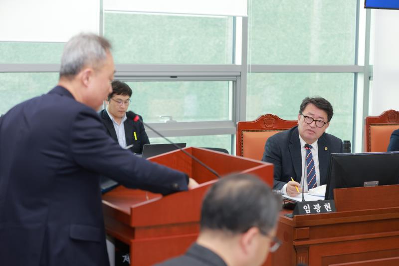 제387회 정례회 제6차 교육기획위원회 행정사무감사_6