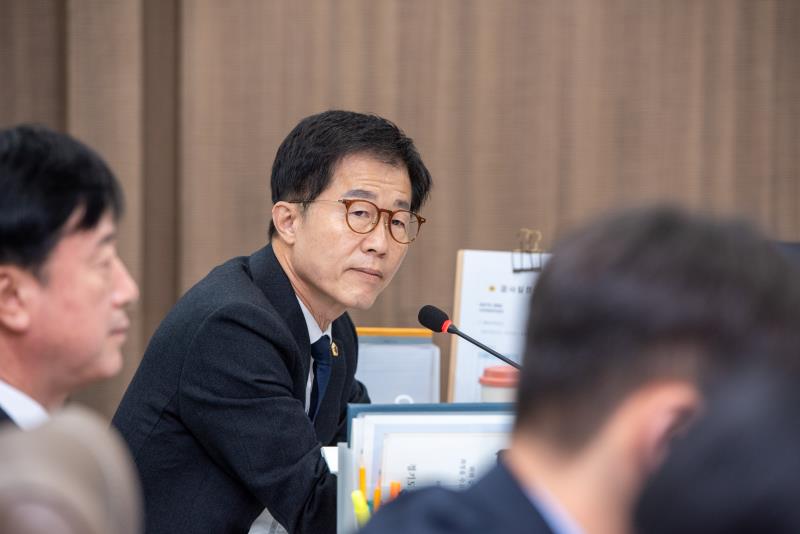 제387회 정례회 제6차 교육행정위원회 행정사무감사_3