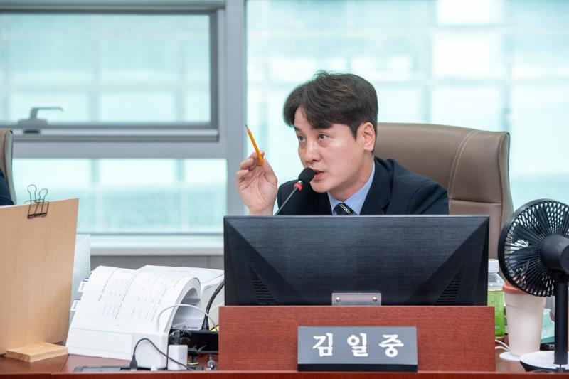 제387회 정례회 제6차 교육행정위원회 행정사무감사_8