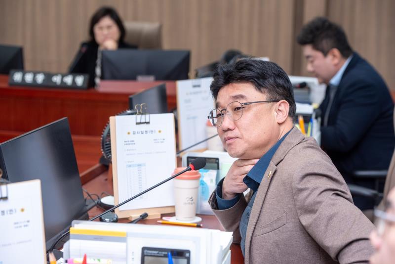 제387회 정례회 제6차 교육행정위원회 행정사무감사_3