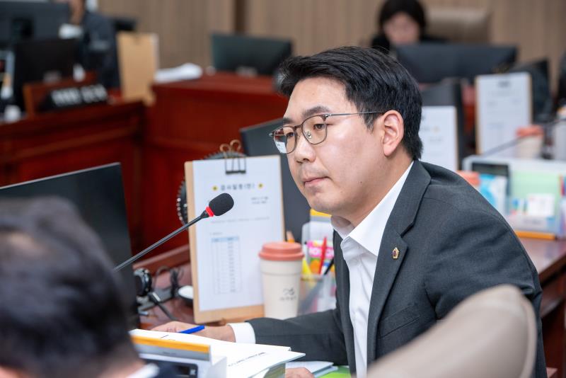 제387회 정례회 제6차 교육행정위원회 행정사무감사_6