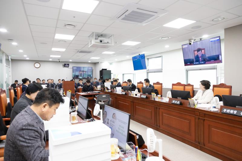 제387회 정례회 제4차 건설교통위원회 행정사무감사_4