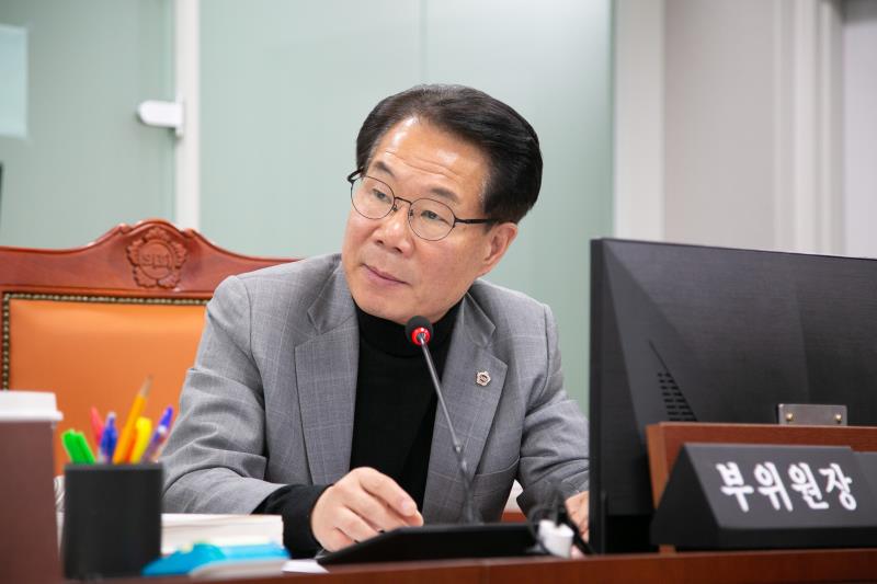 제387회 정례회 제6차 문화체육관광위원회 행정사무감사_3