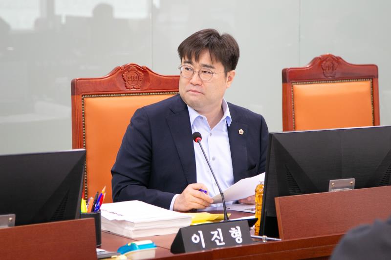 제387회 정례회 제6차 문화체육관광위원회 행정사무감사_10