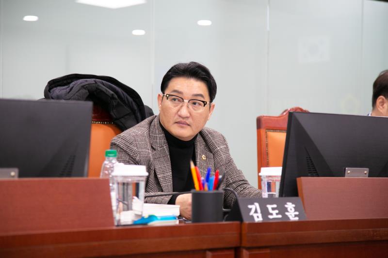 제387회 정례회 제6차 문화체육관광위원회 행정사무감사_3