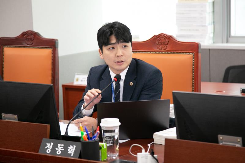 제387회 정례회 제6차 문화체육관광위원회 행정사무감사_3