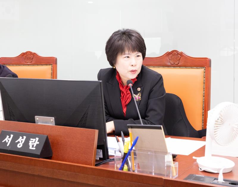 제387회 정례회 제4차 건설교통위원회 행정사무감사_4