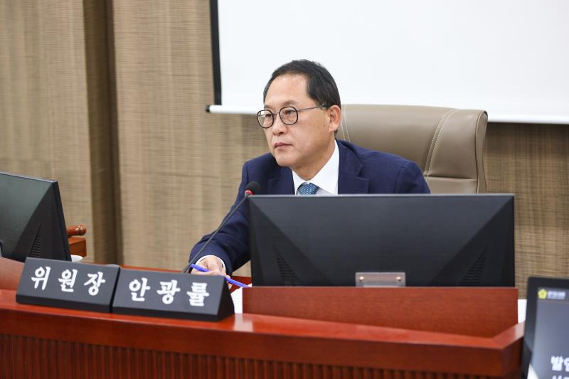제387회 정례회 제7차 교육기획위원회 행정사무감사_8