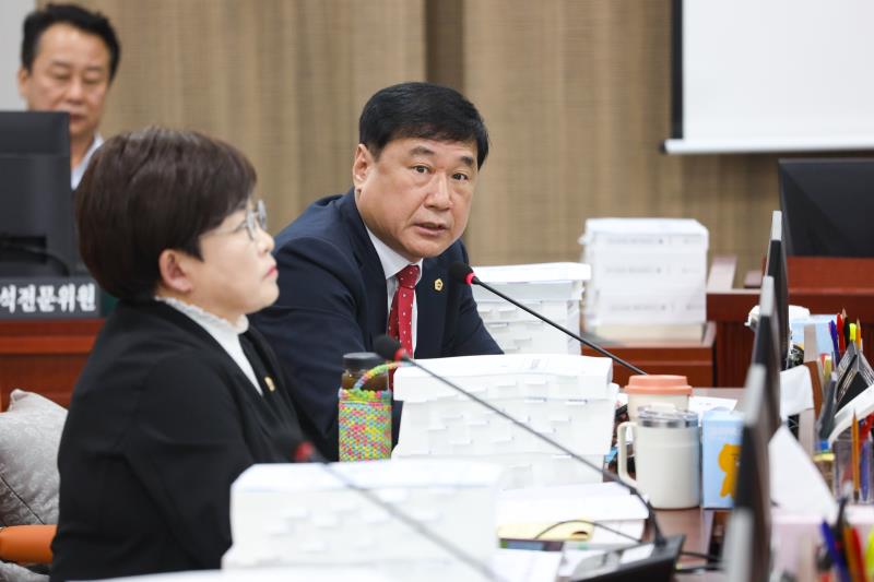 제387회 정례회 제7차 교육기획위원회 행정사무감사_6