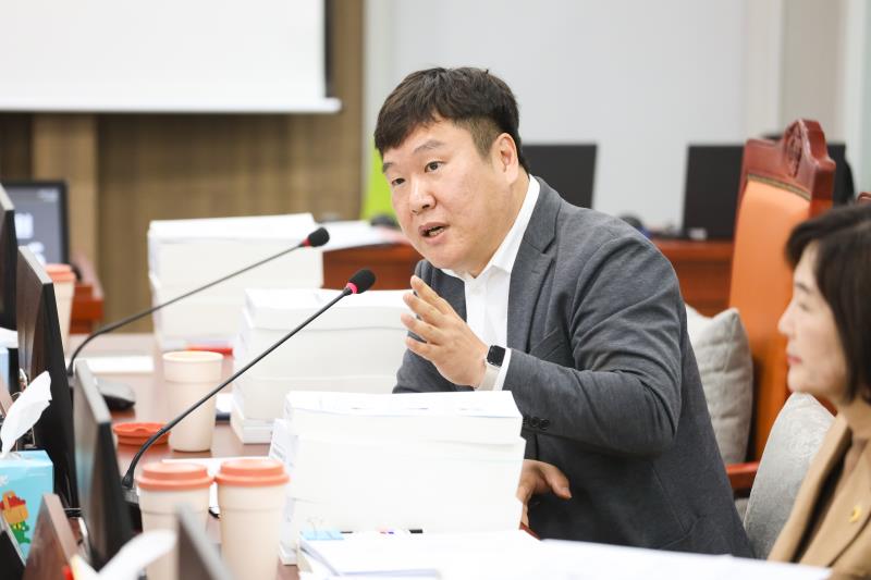 제387회 정례회 제7차 교육기획위원회 행정사무감사_3