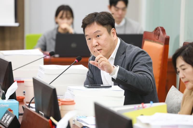 제387회 정례회 제7차 교육기획위원회 행정사무감사_9