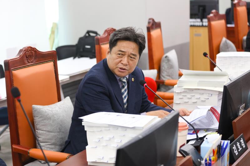 제387회 정례회 제7차 교육기획위원회 행정사무감사_4