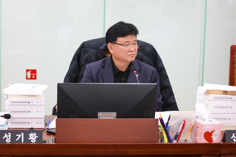 제387회 정례회 제7차 교육기획위원회 행정사무감사_3