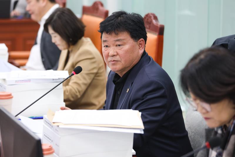 제387회 정례회 제7차 교육기획위원회 행정사무감사_8