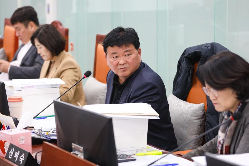 제387회 정례회 제7차 교육기획위원회 행정사무감사_9