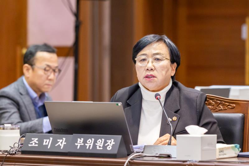 제387회 정례회 제7차 문화체육관광위원회 행정사무감사_3