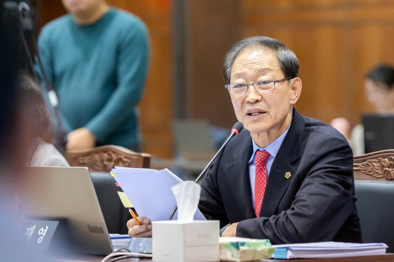 제387회 정례회 제7차 문화체육관광위원회 행정사무감사_4