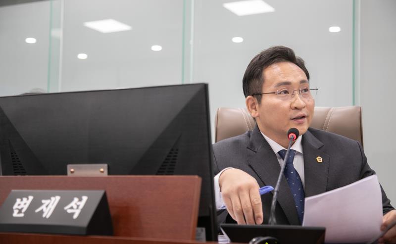 제387회 정례회 제7차 교육행정위원회 행정사무감사_7