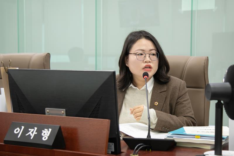 제387회 정례회 제7차 교육행정위원회 행정사무감사_3