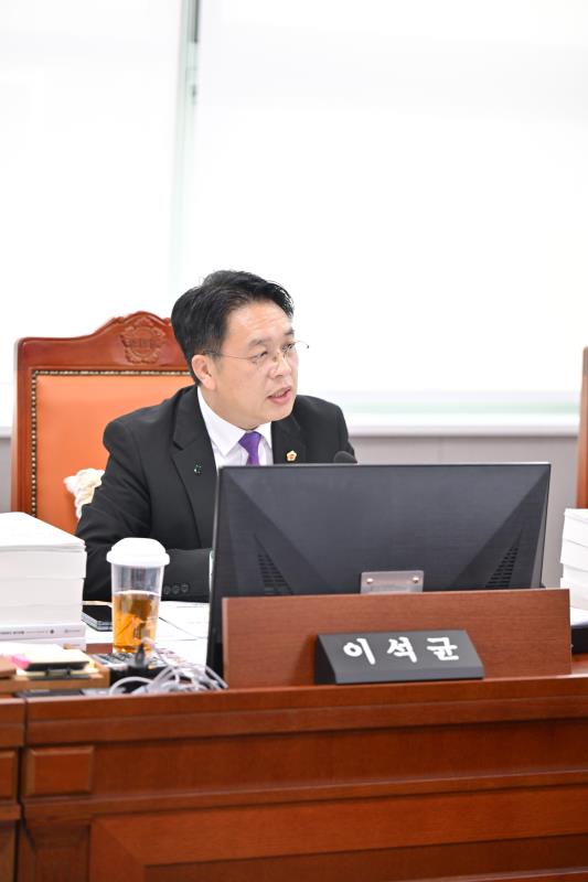 제387회 정례회 1차 운영위원회 행정사무감사_6