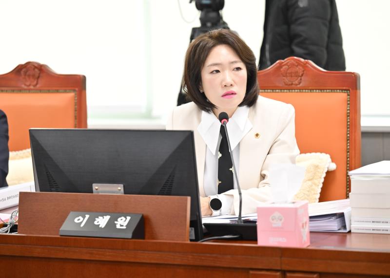 제387회 정례회 1차 운영위원회 행정사무감사_3