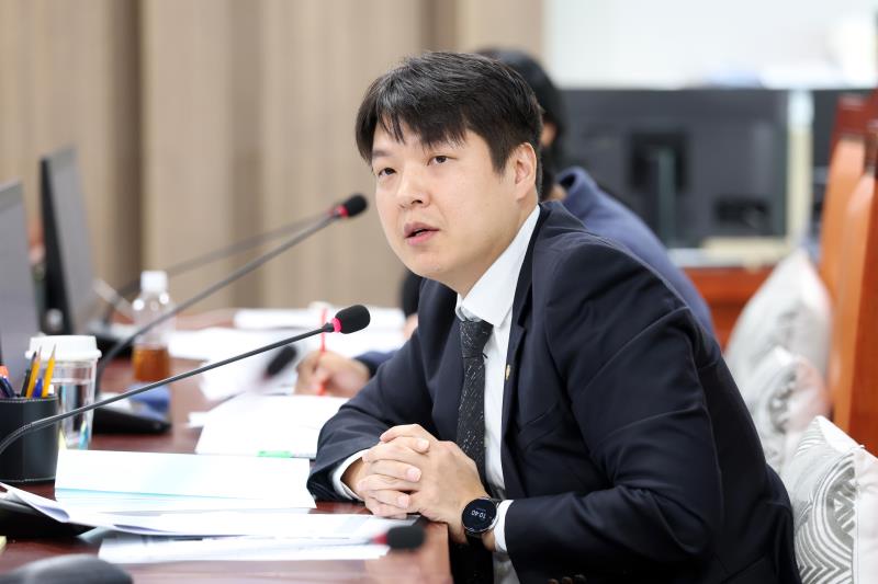 한국도자재단 대표이사 후보자 인사청문회_9