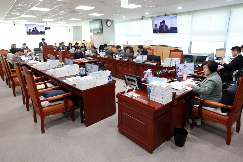 제387회 정례회 제3차 여성가족평생교육위원회(오전)