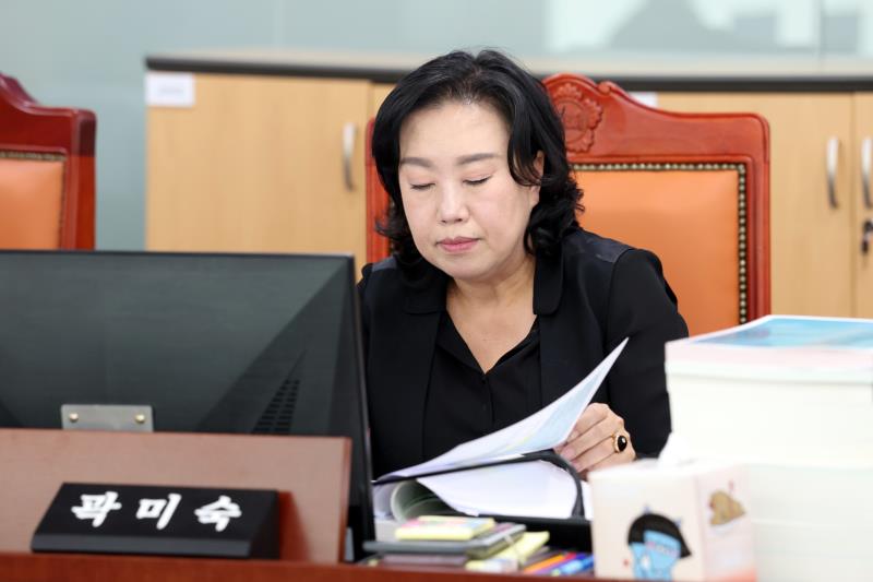 제387회 정례회 제3차 여성가족평생교육위원회(오후)_8