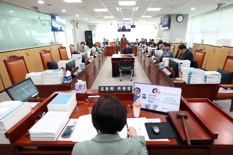 제387회 정례회 제3차 여성가족평생교육위원회(오전)_4