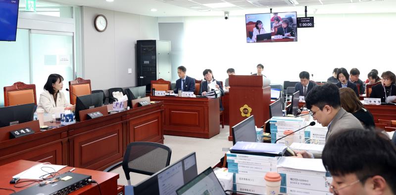 제387회 정례회 제3차 여성가족평생교육위원회(오전)_9