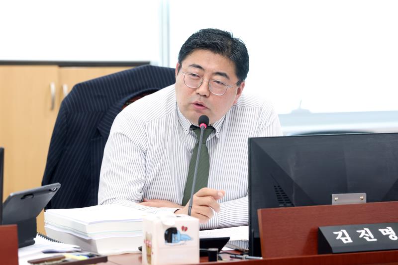 제387회 정례회 제3차 여성가족평생교육위원회(오전)_8