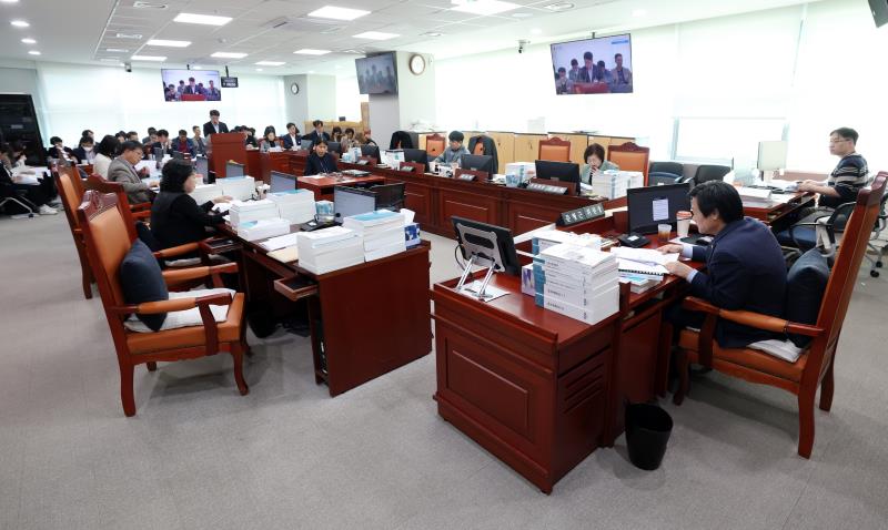 제387회 정례회 제3차 여성가족평생교육위원회(오후)_4