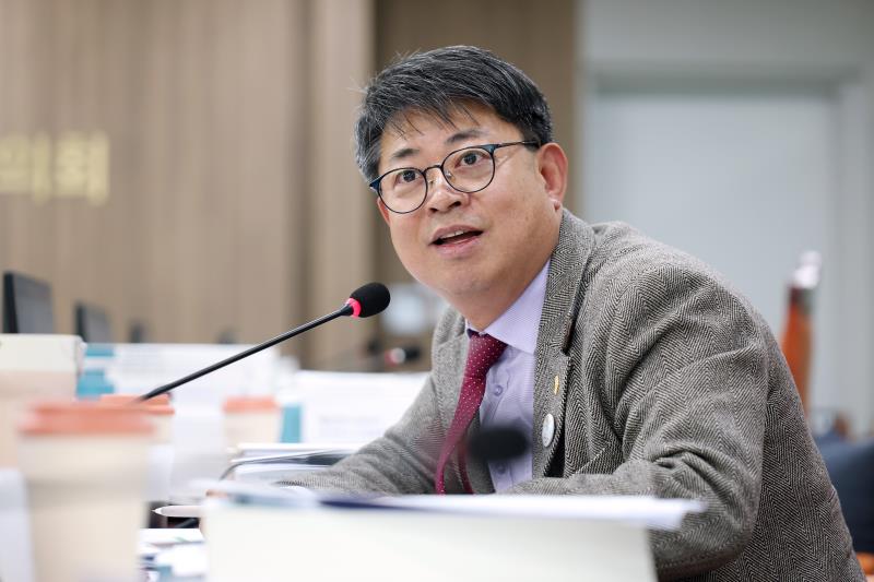 제387회 정례회 제3차 여성가족평생교육위원회(오후)_8