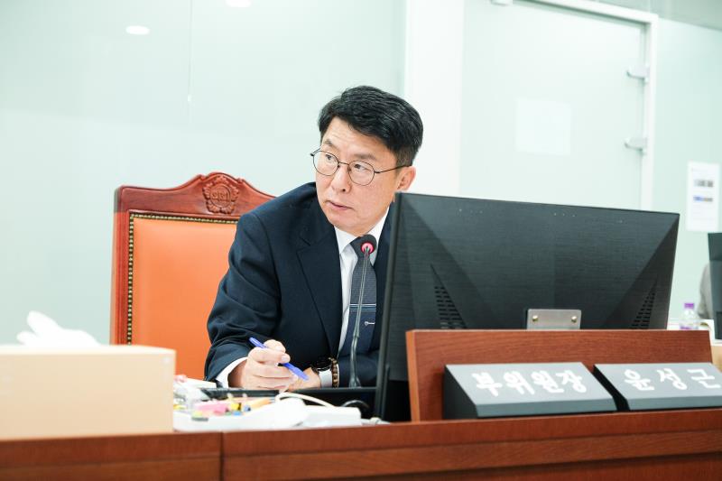 제387회 정례회 제1차 안전행정위원회_3