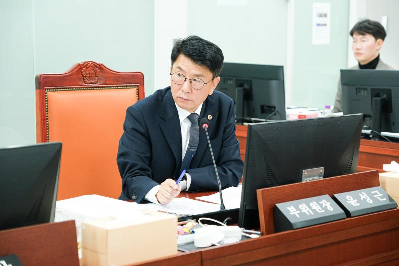 제387회 정례회 제1차 안전행정위원회_5