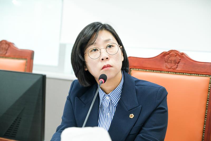 제387회 정례회 제1차 안전행정위원회_4