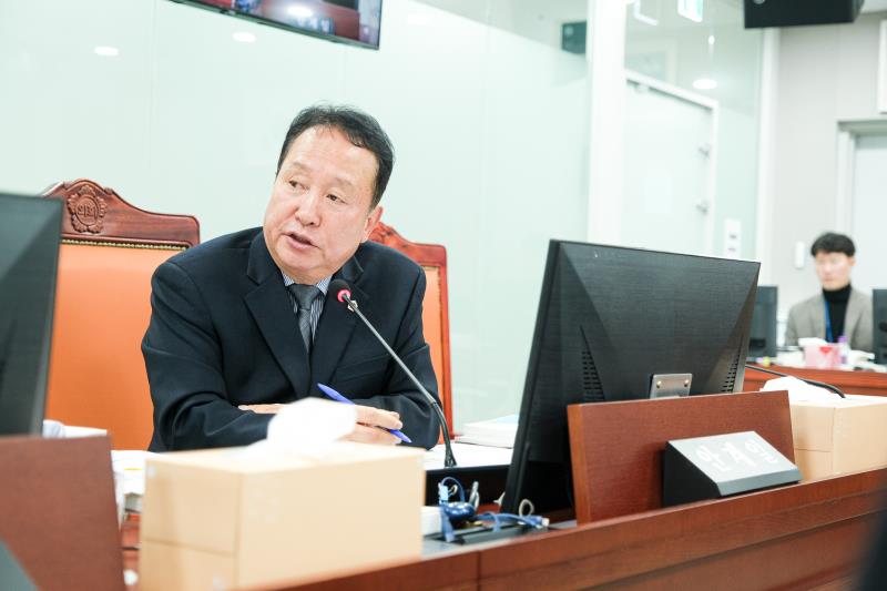 제387회 정례회 제1차 안전행정위원회_4