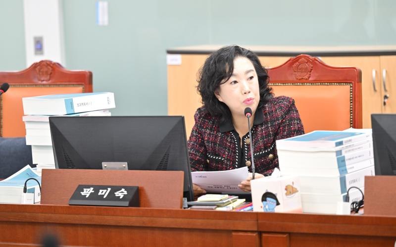 제387회 정례회 제4차 여성가족평생교육위원회_4