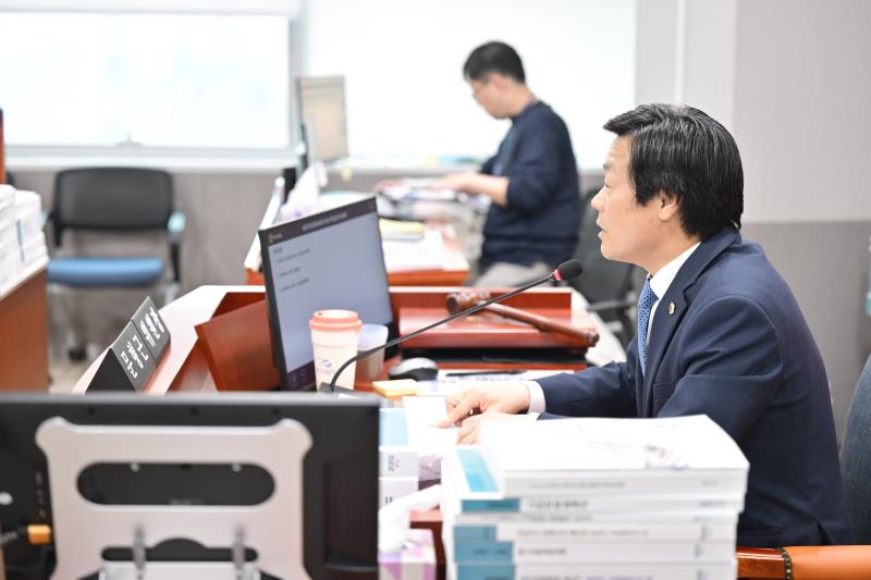 제387회 정례회 제4차 여성가족평생교육위원회_3