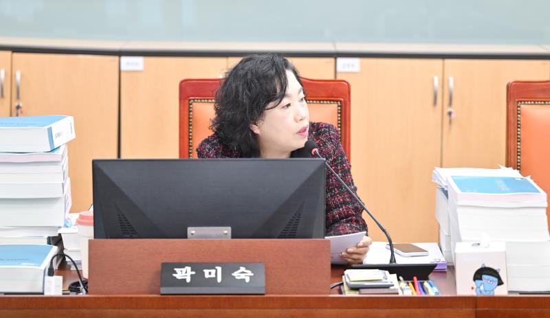 제387회 정례회 제4차 여성가족평생교육위원회_3