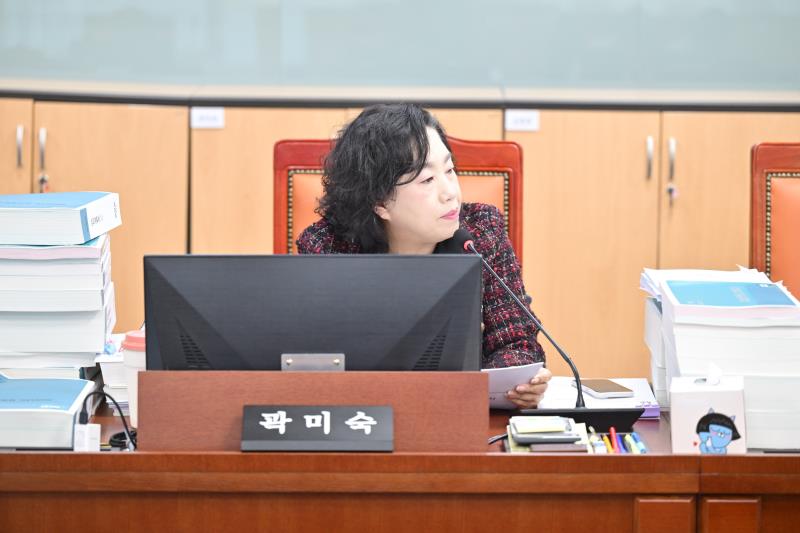 제387회 정례회 제4차 여성가족평생교육위원회_4