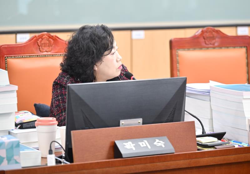제387회 정례회 제4차 여성가족평생교육위원회_5