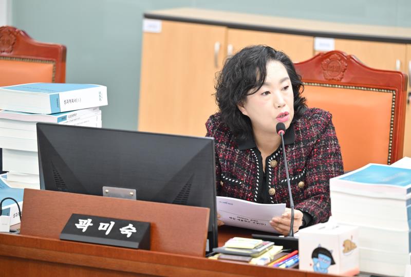 제387회 정례회 제4차 여성가족평생교육위원회_6