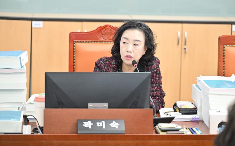 제387회 정례회 제4차 여성가족평생교육위원회_8