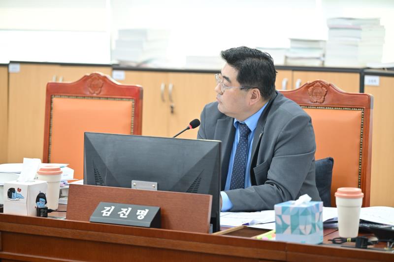 제387회 정례회 제4차 여성가족평생교육위원회_6